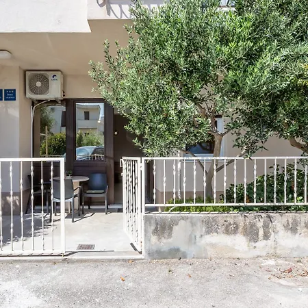 Apartments Sea Shore Split Exterior photo